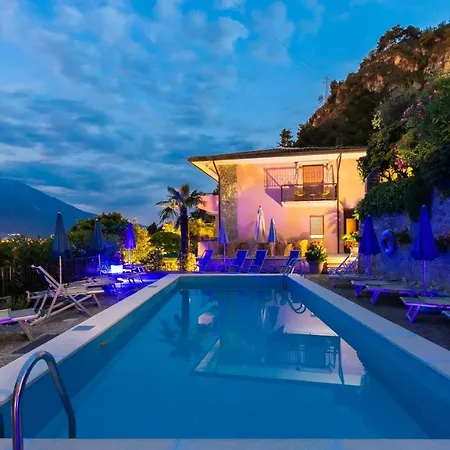 Hotel La Gardenia & Oleandra Limone sul Garda