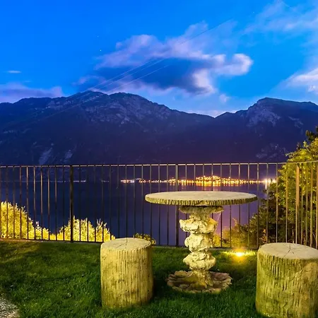 Hotel La Gardenia & Oleandra Limone sul Garda
