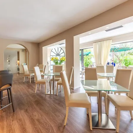 Hotel La Gardenia & Oleandra Limone sul Garda