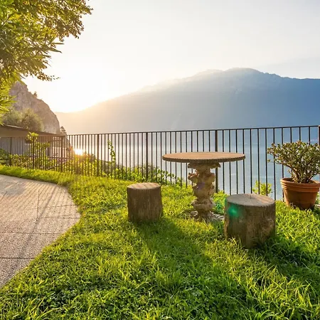 Relax Gardenia & Oleandra 4*
