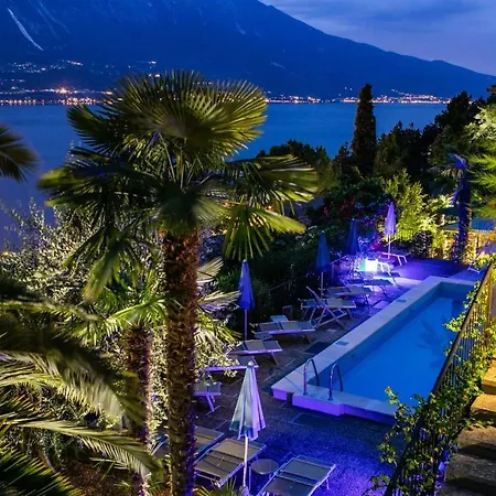 La Gardenia & Oleandra Hotel 4*