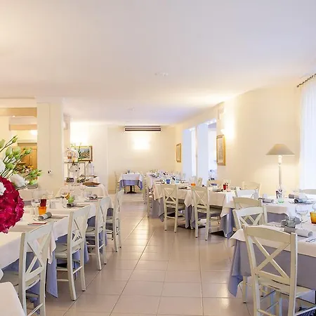 La Gardenia & Oleandra فندق ليمونِ سول غاردا